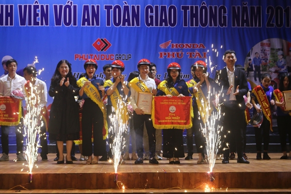 20191128 an toan giao thong10