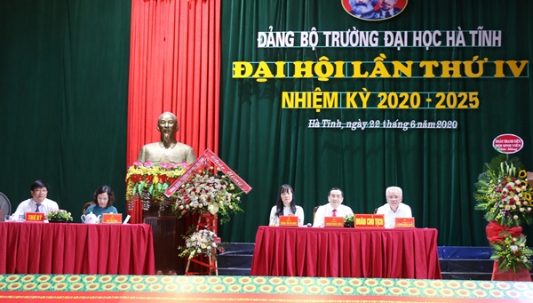 20200622 Dai hoi dang2