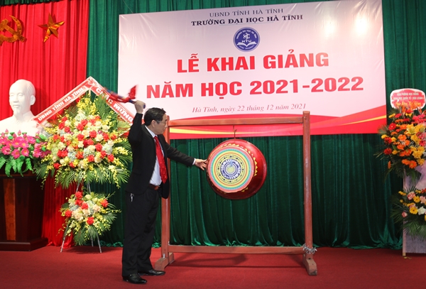 221221 khai giang nam hoc 10