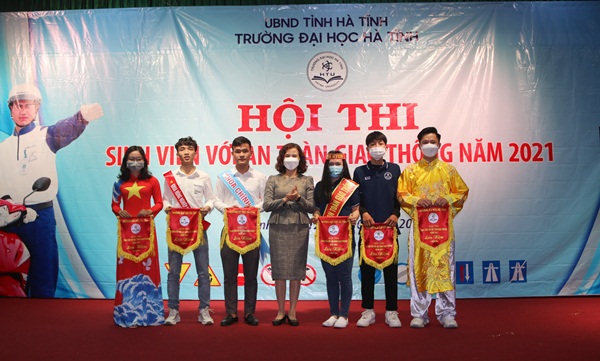 120122 Hoi thiATGT14