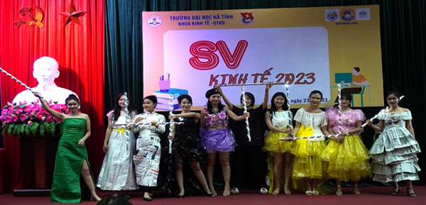 20230323 sv kinh te3