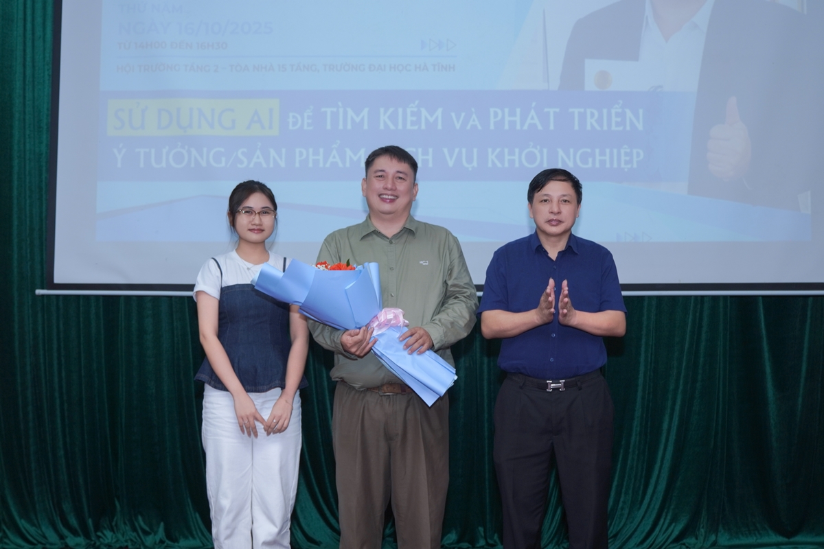 Trường Đại học Hà Tĩnh khai mạc Tập huấn Khởi nghiệp đổi mới sáng tạo năm học 2025–2026