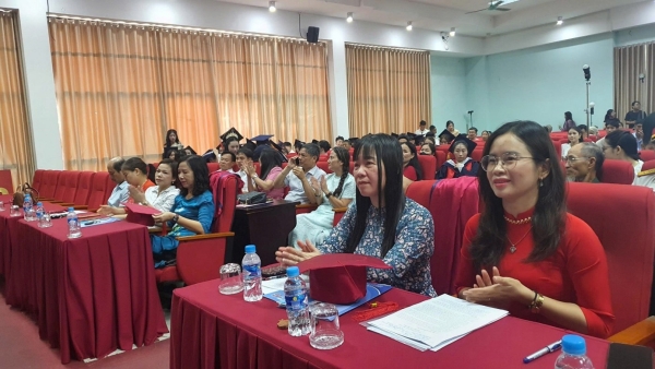 Trường Đại học Hà Tĩnh tổ chức Lễ tổng kết và trao bằng tốt nghiệp đợt 1 năm 2026