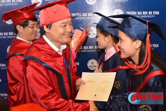 dai hoc ha tinh phai la trung tam dao tao nhan luc chat luong cao