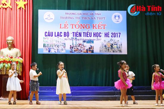 gan 200 tre hoan thanh tien tieu hoc tai dai hoc ha tinh