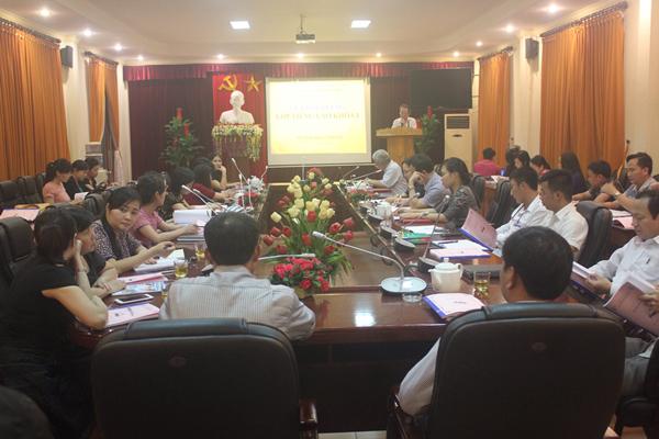 khaigianglopTiengLao2016anh1