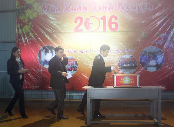 muaxuan2016tinhnguyen1