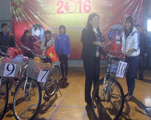 muaxuan2016tinhnguyen5