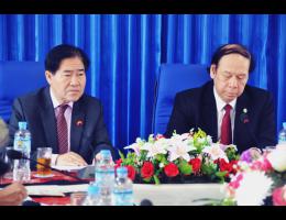 Trường Đại học Hà Tĩnh thăm và làm việc với Trường Đại học Savannakhet (Lào)