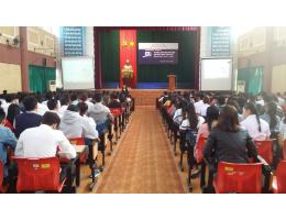 Tuyên truyền, tư vấn giáo dục giới tính và chia sẻ kiến thức, kỹ năng chăm sóc, bảo vệ sức khỏe cho sinh viên