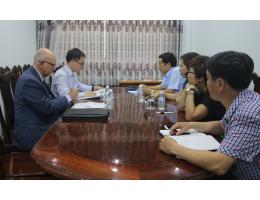 Văn phòng Tiếng Anh khu vực, Đại Sứ quán Hoa Kỳ thăm và làm việc với Trường Đại học Hà Tĩnh