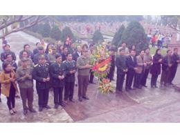 Trường Đại học Hà Tĩnh tổ chức gặp mặt truyền thống kỷ niệm 71 năm ngày thành lập QĐND Việt Nam và 26 năm Ngày Quốc phòng Toàn dân