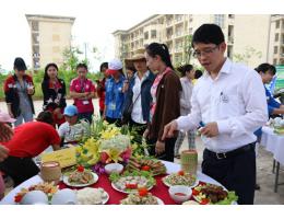 Festival văn hóa Việt – Lào tại Trường Đại học Hà Tĩnh