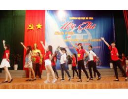 Sinh viên Trường Đại học Hà Tĩnh với An toàn giao thông