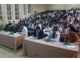 1.225 sinh viên Lào nhập học tại Trường Đại học Hà Tĩnh năm học 2015-2016